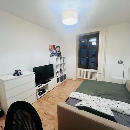 Cosy Flat In The Heart Of